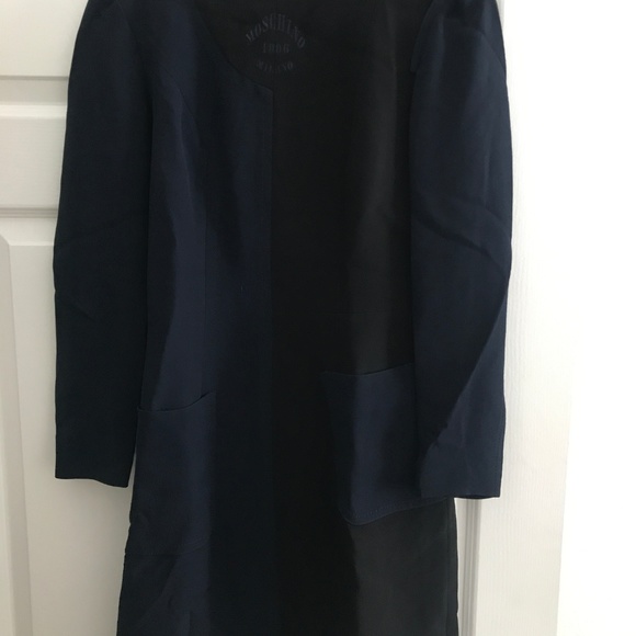 **SOLD**  Vintage Moschino Knee Length Dress SZ 8 - Picture 4 of 7